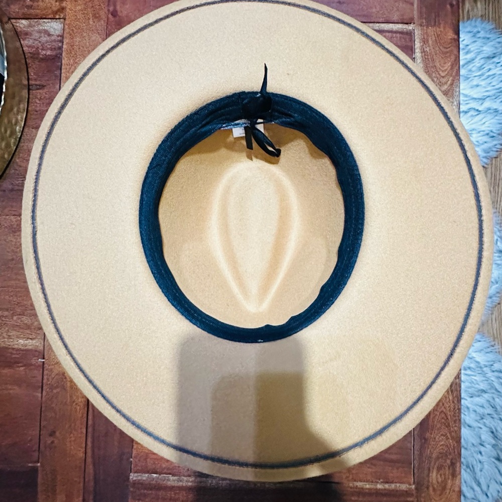 TAN Fedora Hat - Picture 6 of 12